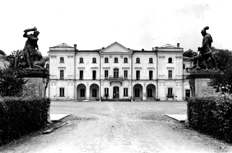 Henryk Poddębski Białystok Pałac Branickich 02