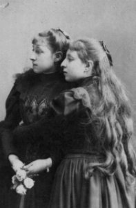 Hermanasbarriosaparicio