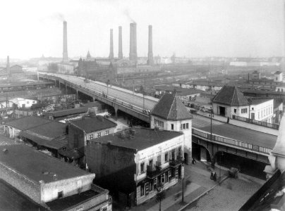 Hermann Rückwardt - Putlitzbrücke, 1912 photo