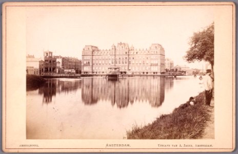 Het Amstel Hotel gezien vanaf de latere Stadhouderskade, Afbeeldingsbestand 010005000994 photo