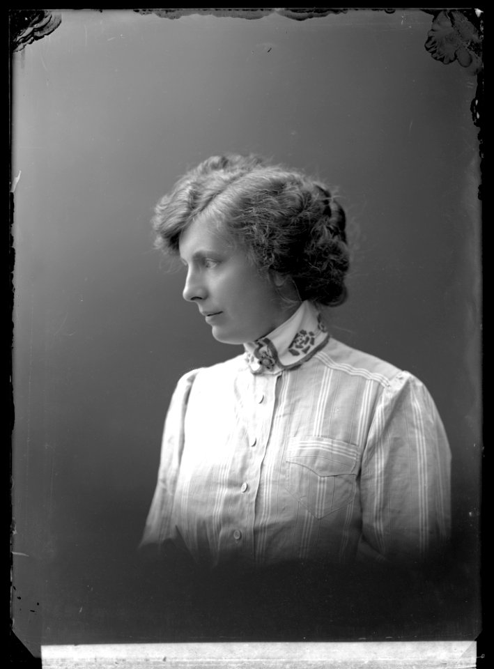 Hermine Bergvall, actor - SMV - NB065
