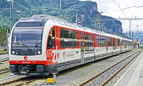 Lucerne - interlaken the meiringen train station train