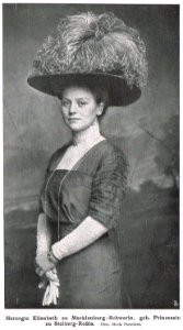 Herzogin Elisabeth zu Mecklenburg-Schwerin, 1910