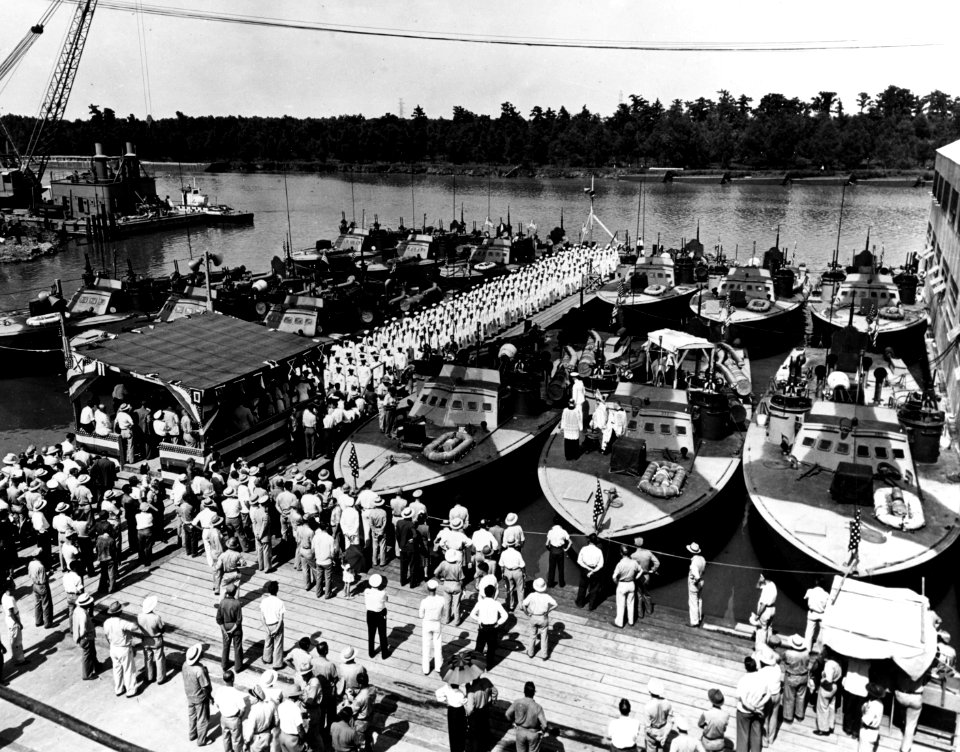 Higgins PT Boats at New Orleans Industrial Canal 28 June 1943 NH 44483