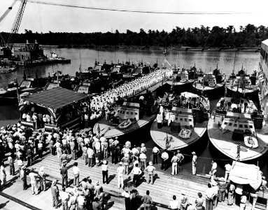 Higgins PT Boats at New Orleans Industrial Canal 28 June 1943 NH 44483