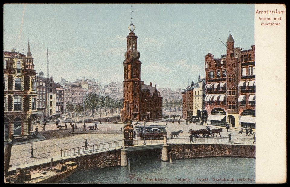 Het Muntplein en de Binnen Amstel met op de achtergrond het Singel. Uitgave Dr. Trenkler Co. Leipzig, Afb PBKD00244000007