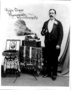 High class phonograph entertainments LCCN2012648365