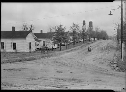 High Point, North Carolina - Housing. Some of the homes in Highland Yarn Mills company-owned village - High Point... - NARA - 518535