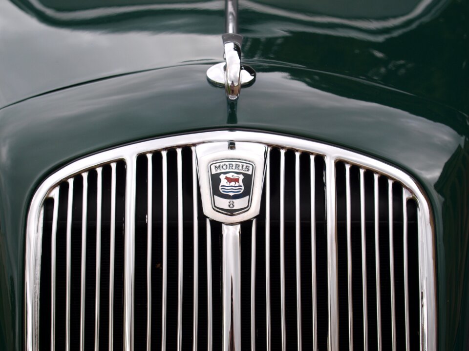Morris car grill badge
