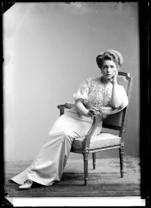 Hilda Borgström in John Glaydes ära at Kungliga Dramatiska teatern 1908 - SMV - NB081