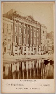 Het Trippenhuis. Le Musée