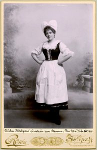 Hildegard Lindzén, rollporträtt - SMV - H5 113