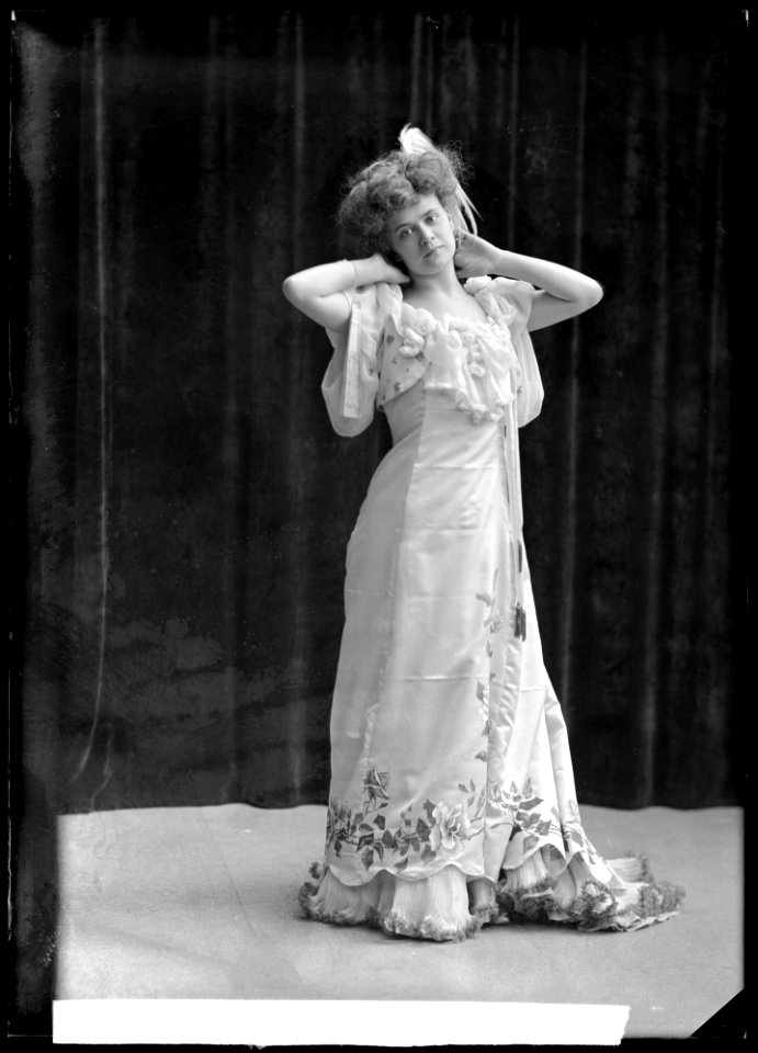 Hildur Lithman in Glada änkan i andra giftet at Folkteatern 1907 - SMV - GL112