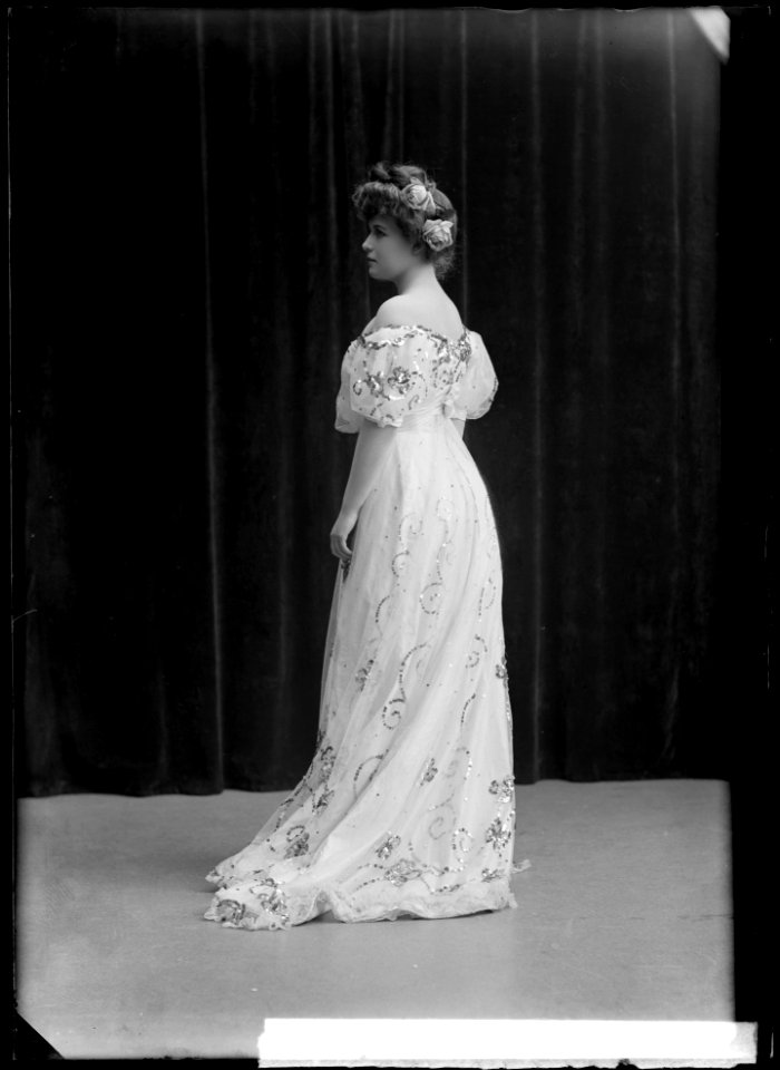 Hildi Waernmark, actor, portrait 1908 - SMV - NV002