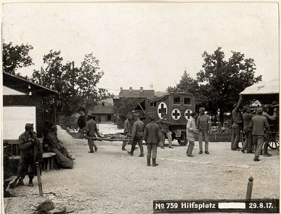 Hilfsplatz in Osek.29.8.17. (BildID 15600529)
