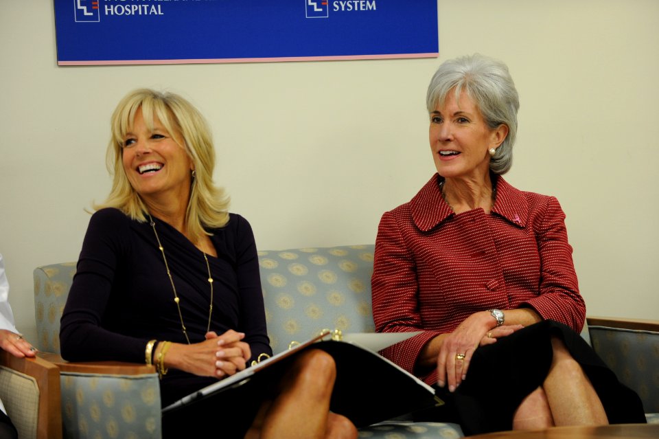 HHS Secretary Sebelius and Second Lady of the US, Dr. Jill Biden visit with staff at Inova's Breast Care Center in Alexandria VA during Breast Cancer Awareness Month