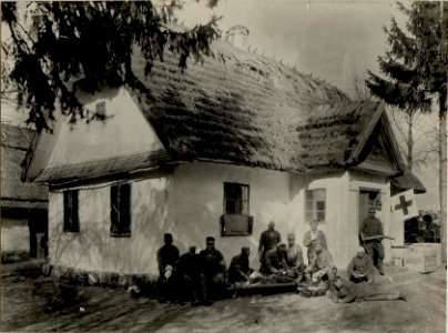 Hilfsstation. Aufgenommen am 4.IV.1916. HONVED 11. (BildID 15536723)