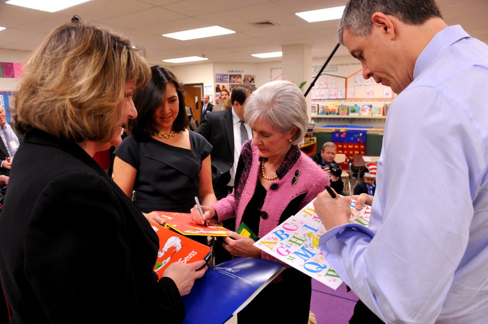HHS Secretary Sebelius joins U.S. Dept. of Education Secretary Arne Duncan at Rolling Terrace Elementary School in Montgomery County, MD (13)