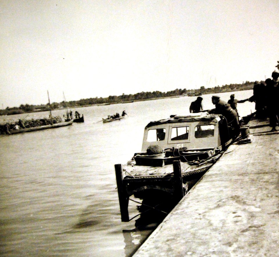 Higgins speedboats in a port in the Middle East, Lend-Lease program, 1943 (24904358131)