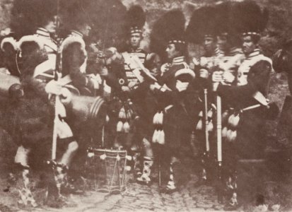 Hill und Adamson - Feldwebel und Wächter am Schloss Edinburgh (Zeno Fotografie)