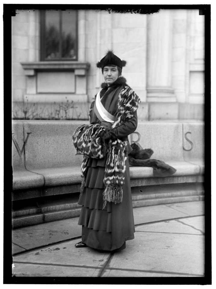 HILL, ALBERTA. WOMAN SUFFRAGETTE LCCN2016866063