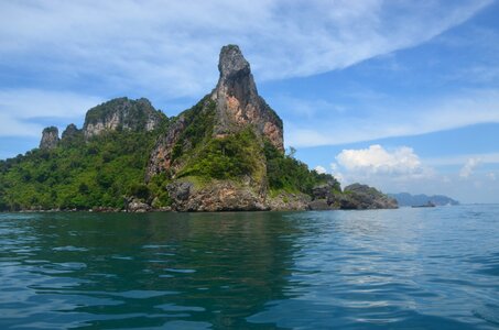 Seascape chicken island water