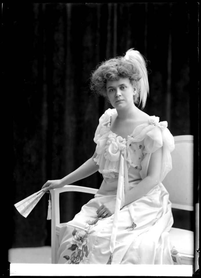 Hildur Lithman in Glada änkan i andra giftet at Folkteatern 1907 - SMV - GL113