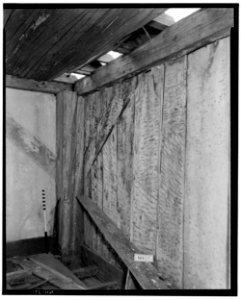 Historic American Buildings Survey L. C. Durette, Photographer NORTH WEST CORNER POST - Doe Garrison, Lamprey River and Great Bay, Newmarket, Rockingham County, NH HABS NH,8-NEWM,1-31