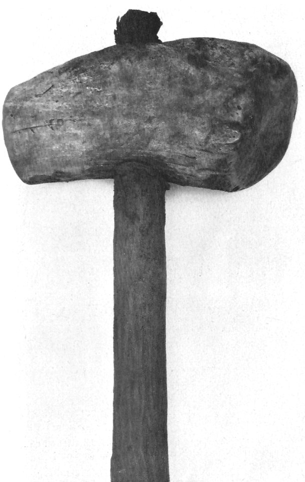 Hirschhornhammer aus Magdeburg (14 cm lang)