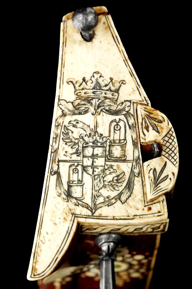 Hjullåsbössa Teschen, detalj - Firearms III - Livrustkammaren - 87463