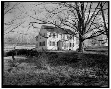 Historic American Buildings Survey L. C. Durette, Photographer March 19, 1937 EXTERIOR LOOKING SOUTH - General John Sullivan House, Newmarket Road, Durham, Strafford County, NH HABS NH,9-DUR,1-3