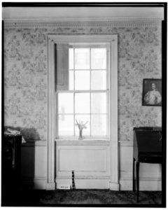 Historical American Buildings Survey L. C. Durette, Photographer April 25, 1936 SITTING ROOM WINDOW DETAIL - Captain Barnes House, 218 Islington Street, Portsmouth, Rockingham HABS NH,8-PORT,124-14