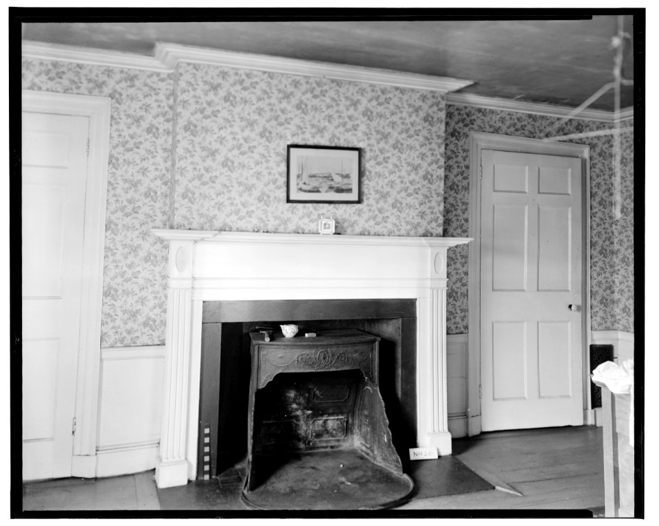 Historical American Buildings Survey L. C. Durette, Photographer April 25, 1936. SOUTH WEST BED ROOM 2nd FLOOR - Captain Barnes House, 218 Islington Street, Portsmouth, HABS NH,8-PORT,124-20