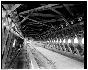 Historical American Buildings Survey L. C. Durette, Photographer May 14, 1936 INTERIOR VIEW TOWARD FAIRLEE - Covered Bridge, Spanning Connecticut River, Orford, Grafton County, NH HABS NH,5-ORF,2-3