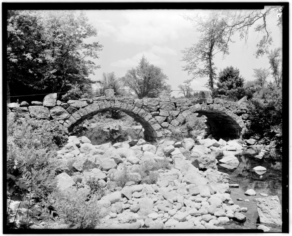 Historical American Buildings Survey L. C. Durette, Photographer May 15, 1936 OLD CARR BRIDGE, BEARDS BROOK DETAIL FROM DOWN STREAM - Old Carr Bridge, Spanning Beard Creek, HABS NH,6-HILL.V,1B-2