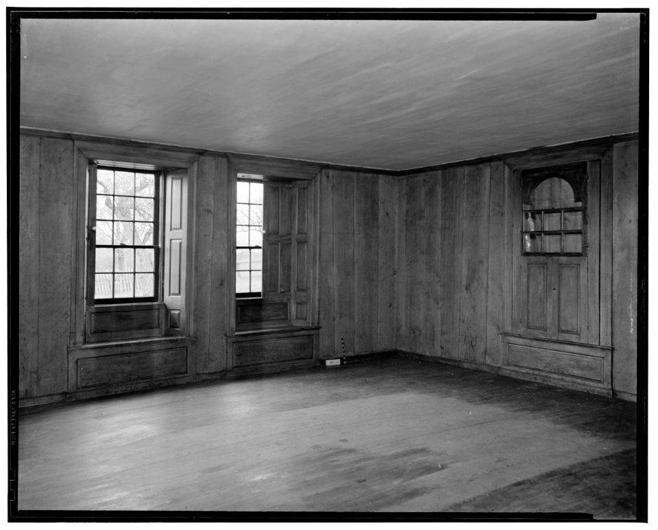 Historical American Buildings Survey L. C. Durette, Photographer Oct. 18, 1936 WINDOWS OF WEST ROOM- 1st FLOOR - Colonel Paul Wentworth House, Dover Street (moved to MA, Dover), HABS NH,9-SALFA,1-23