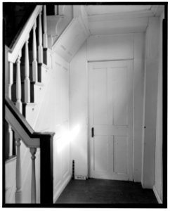 Historical American Buildings Survey L. C. Durette, Photographer Oct. 2, 1936. STAIR HALL TOWARD DINING ROOM - Parsonage, Newington, Rockingham County, NH HABS NH,8-NEWI,2-7