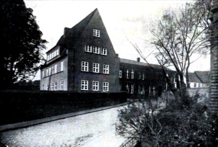 HL Damals – Mühlendamm 18 – Baubehörde – Niebour – Ansicht vom Mühlenteich