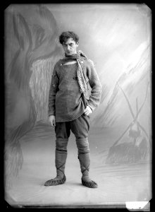 Hjalmar Lauritz in Berg-Ejvind och hans hustru 1913 - SMV - GH144