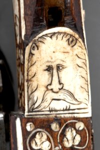 Hjullåspetrinal, detalj - Livrustkammaren - 50767