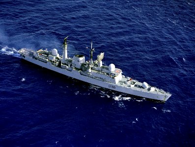 HMS Glasgow (D88) underway in the Mediterranean Sea on 19 May 1983 (6474635)