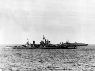 HMS King George V and USS Missouri (BB-63) underway off Japan, 16 August 1945 (80-G-455703)