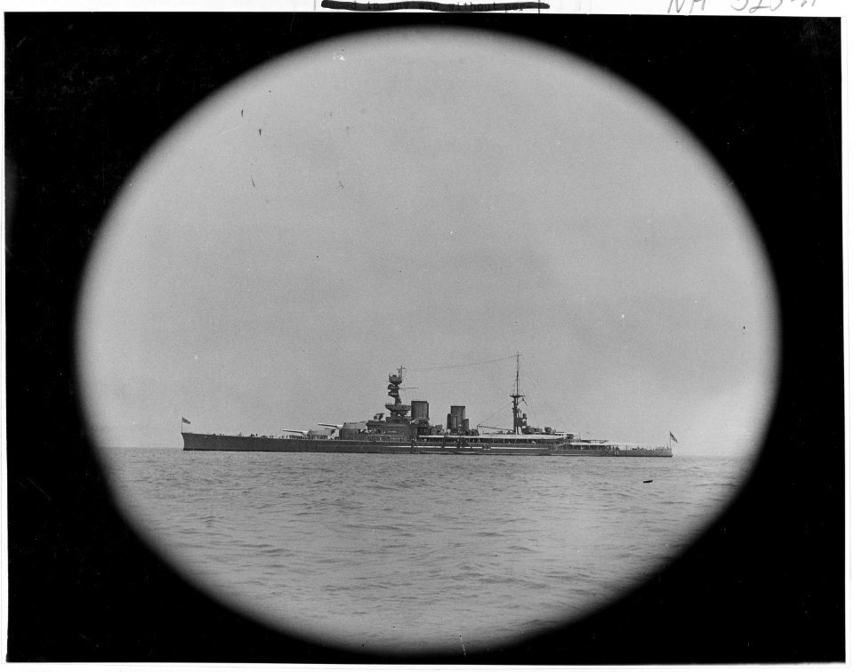 HMS Repulse (ship, 1916) - NH 525-A