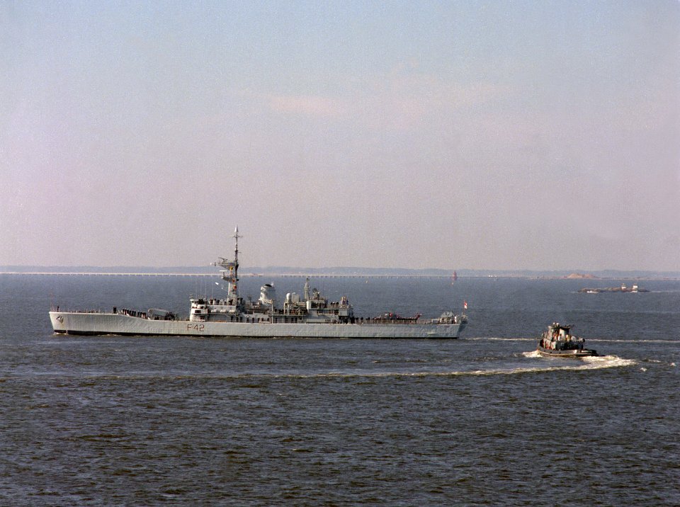 HMS Phoebe F42 off NorfolkVA 1990