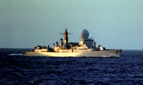 HNLMS Tromp (F-801) underway during Ocean Safari 85