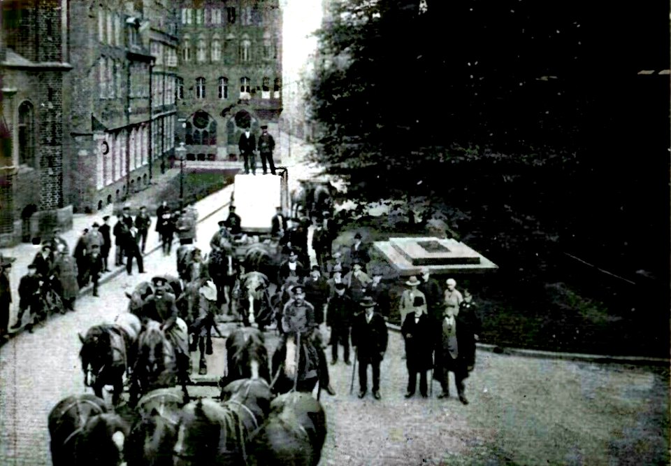 HL Damals –HJHP – Ehrenmal – 1