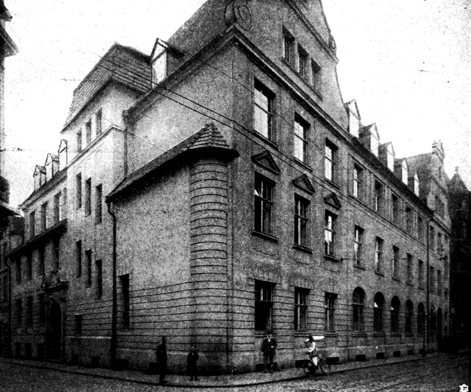 HL Gebäude – Steuerbehörde