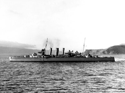 HMAS Canberra (D33) leaving Wellington, New Zealand, on 22 July 1942 (80-G-13454-A)