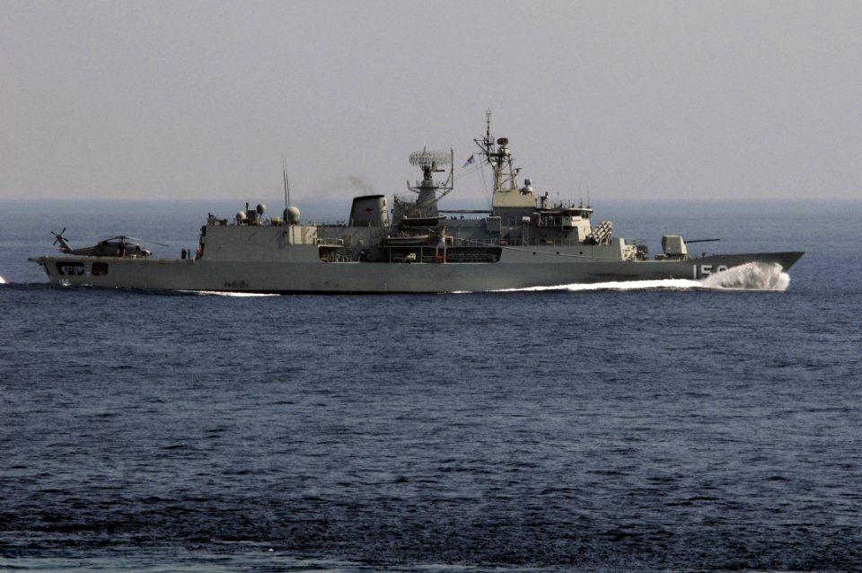 HMAS Toowoomba FFH-156 Gulf of Oman Nov 2009