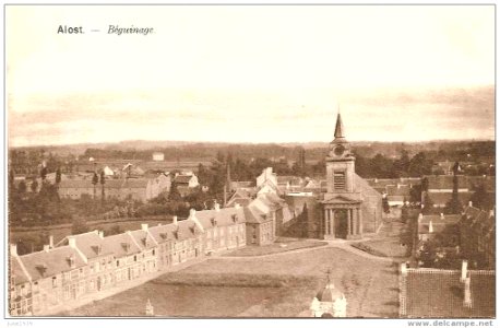 Hoge luchtfoto begijnhof